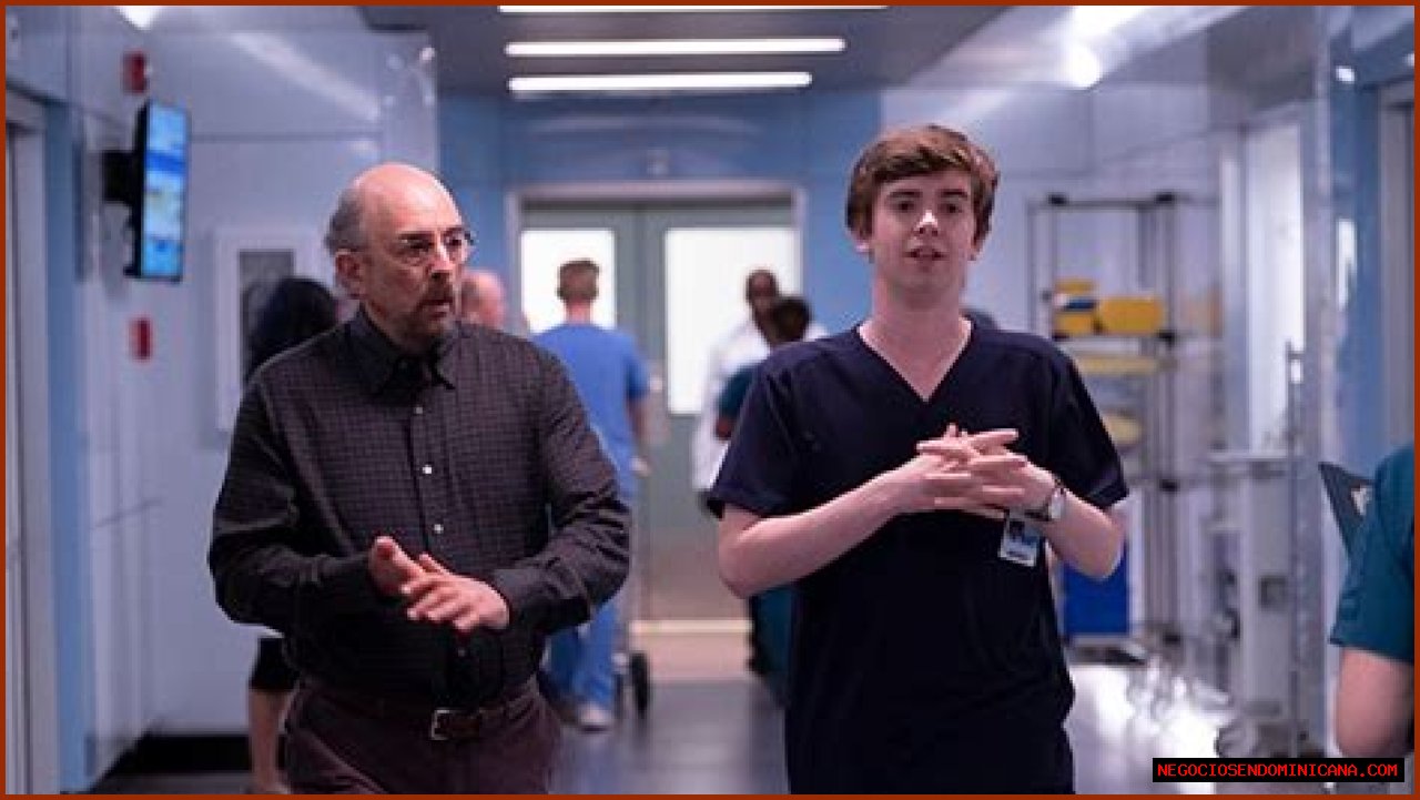 A Patient Kisses Shaun & Glassmans Memory Worsens Hollywood Life ·