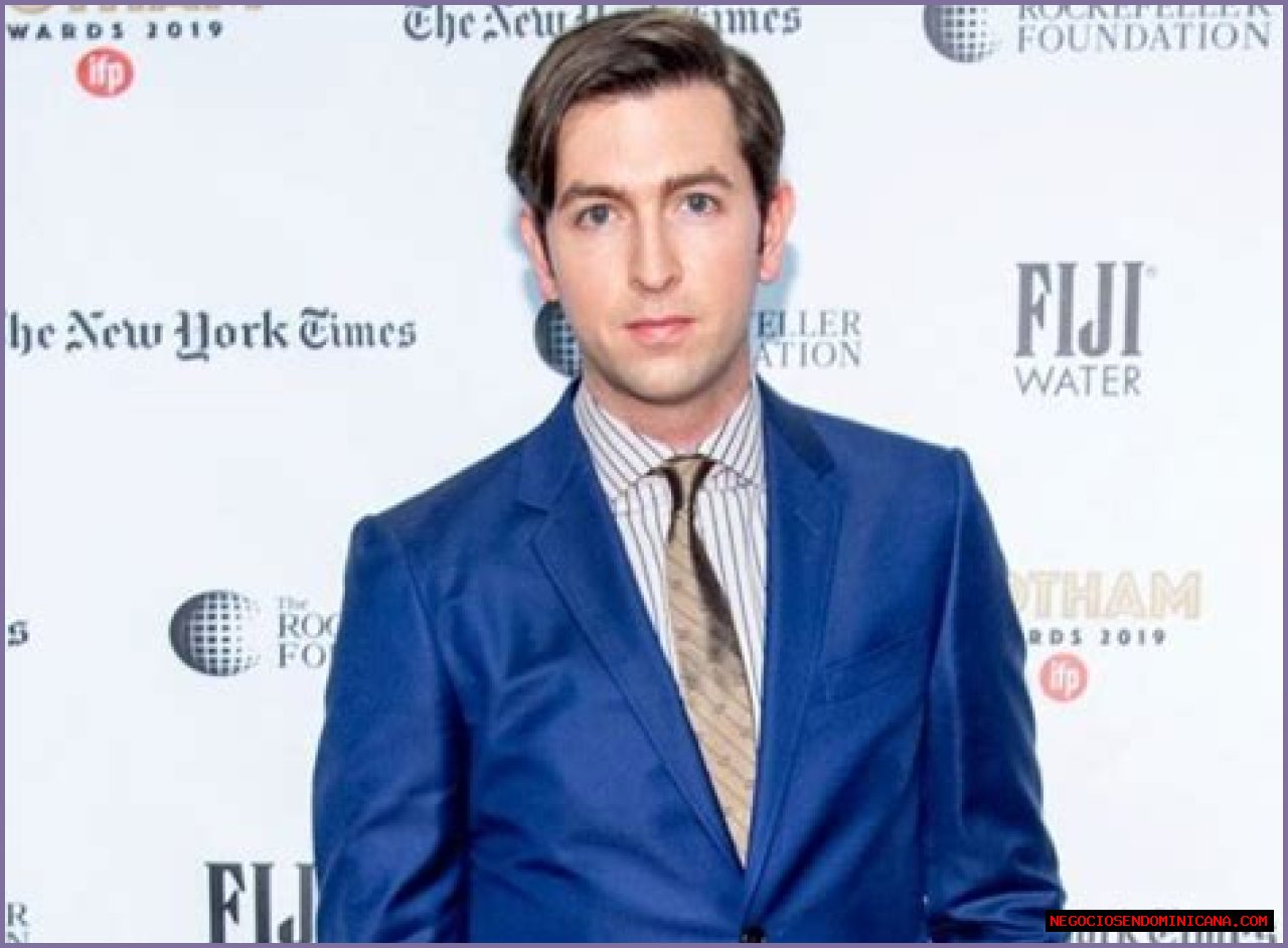 Nicholas Braun Height, Weight, Age, Girlfriend, Family, Facts, Biography