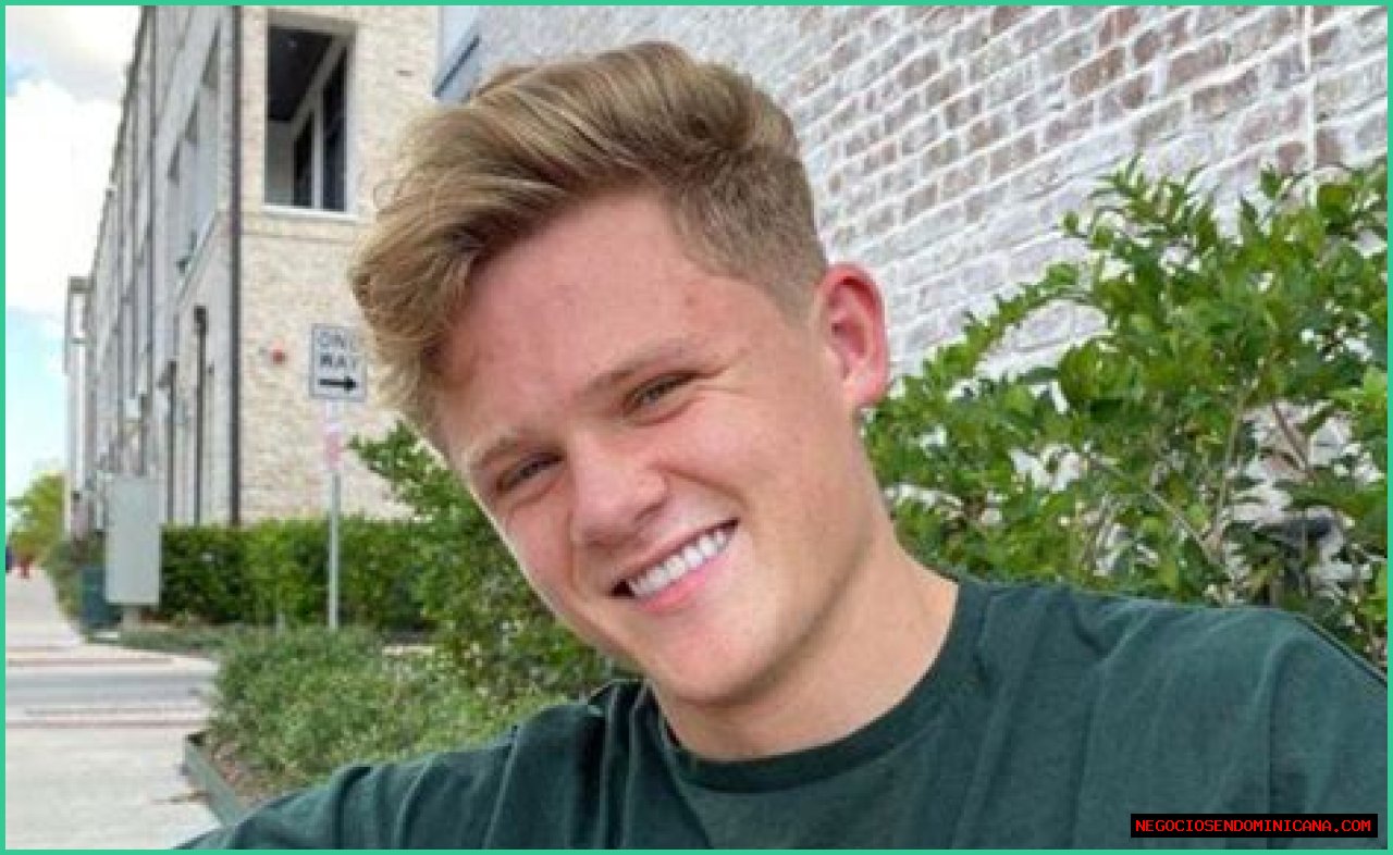 Ryan Trahan (YouTuber) Wiki, Biography, Age, Height, Weight, Girlfriend, Net Worth, Family, Career