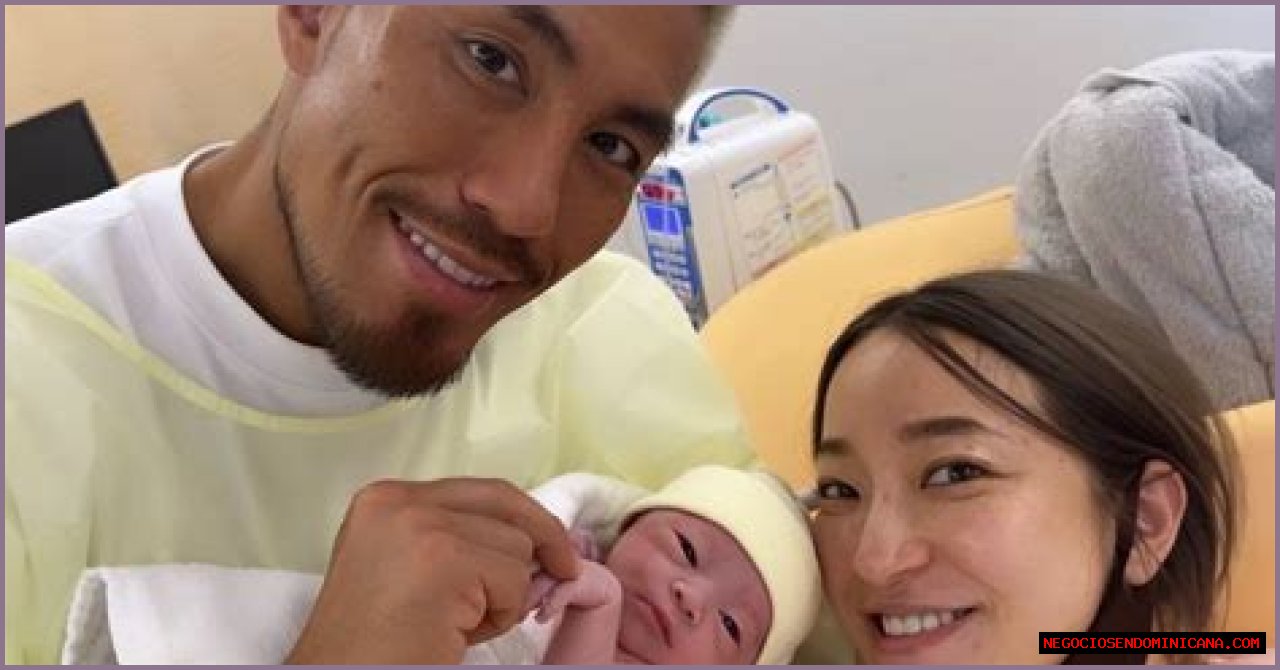 Who Is Akira Tozawa Wife? Children And Relationship Timeline