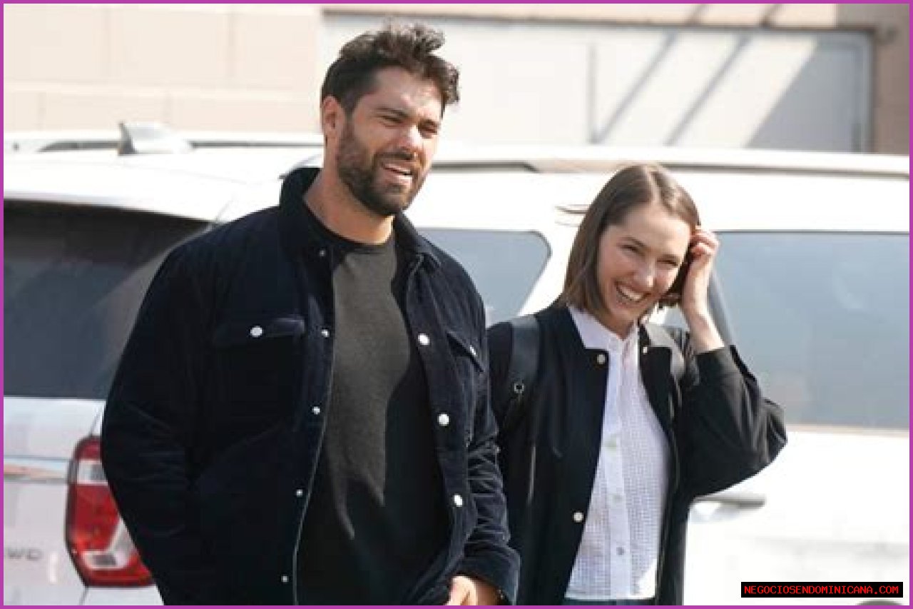 Who is Laurent Duvernay-Tardif Girlfriend, Florence Dubemoreau?