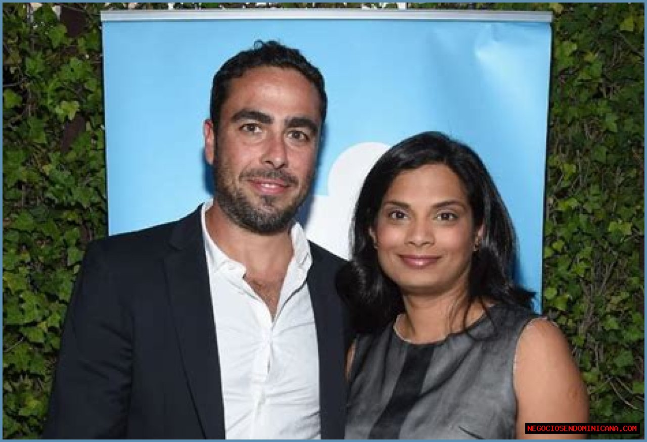 Who is Vijaya Gadde’s husband Ramsey Homsany?